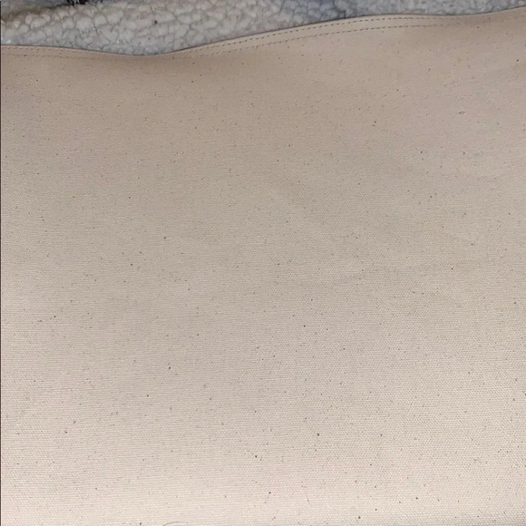 New thirty-one large zipper bag - Picture 3 of 3